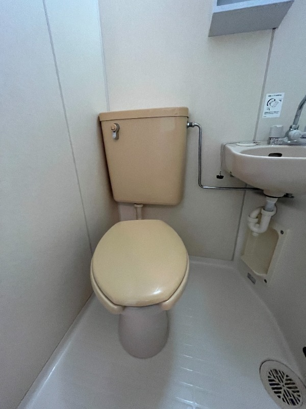 トイレ　別部屋参考写真