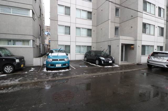 駐車場　駐車場♪