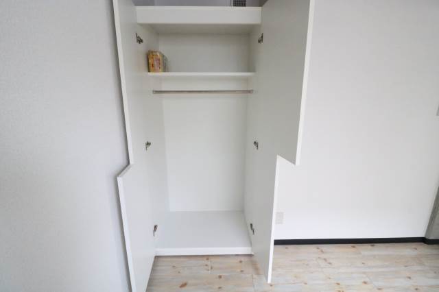 収納　可動式クローゼット！