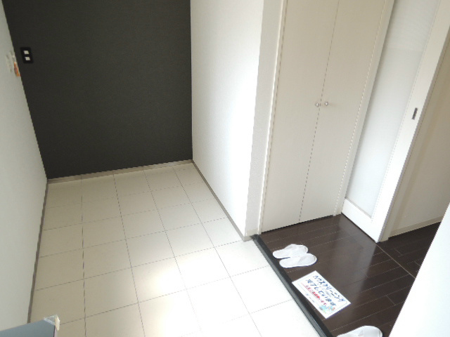 玄関　シューズＢＯＸついてます。