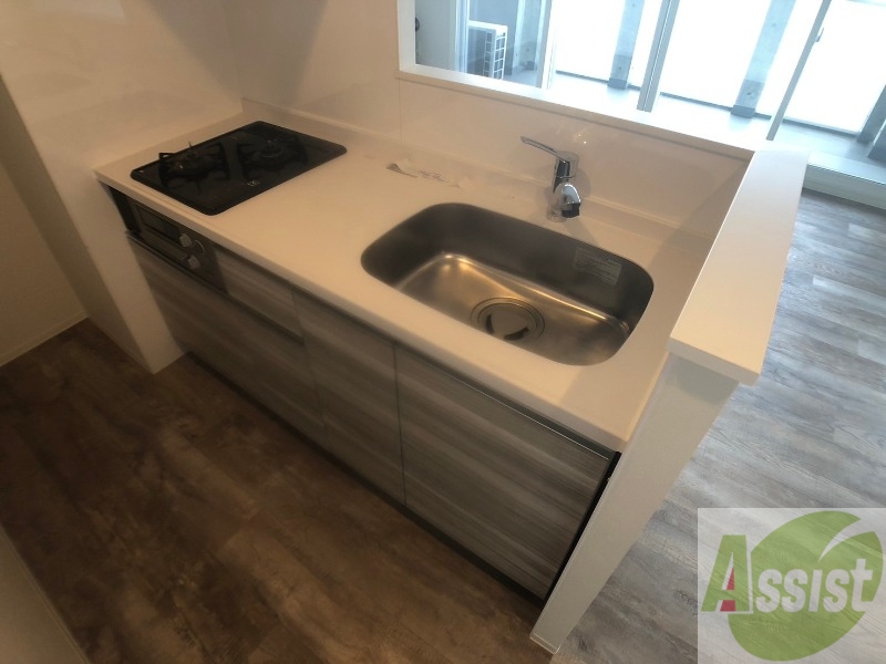 キッチン　リビングが見渡せる対面キッチンになってます。