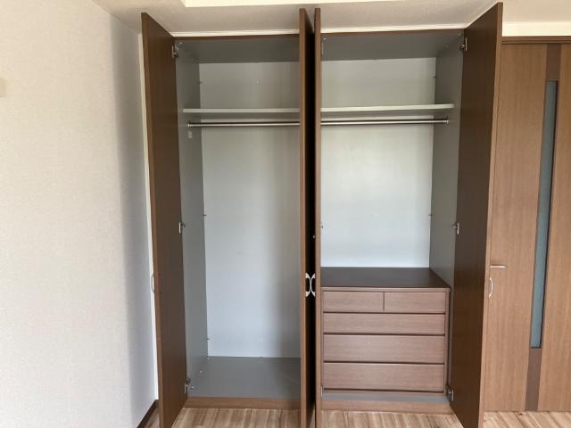 収納　クローゼット