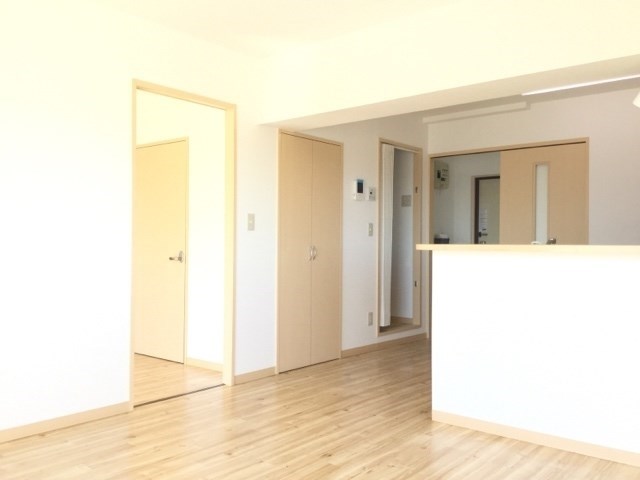 居室・リビング　※他部屋参照、現状優先