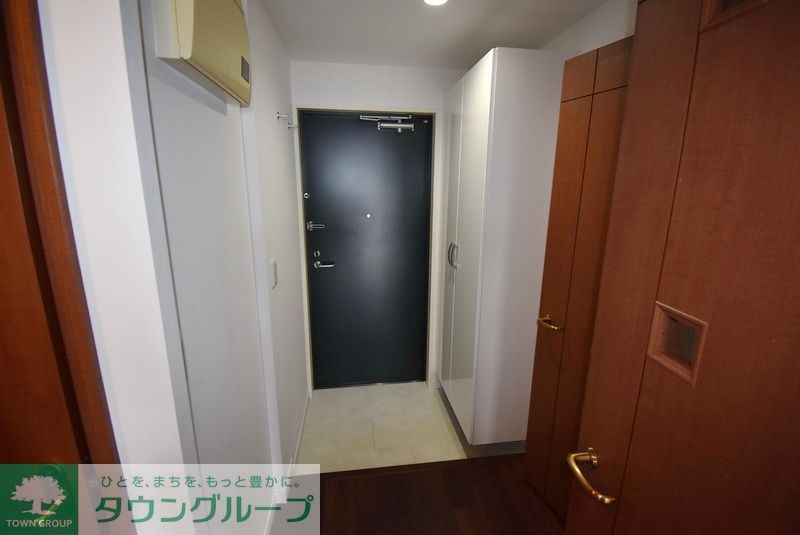 玄関　お問合せは(株)タウンハウジングレジデンス事業部【03-…