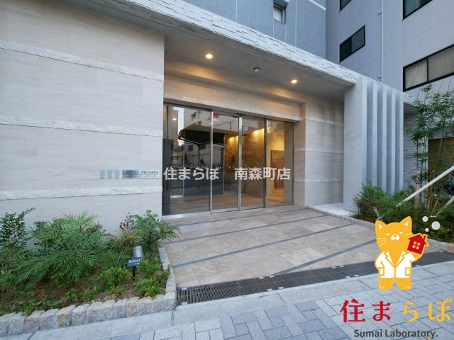 エントランス　共用部の印象も大切に