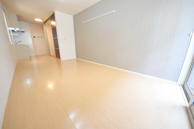 居室・リビング　～広々お部屋で気持ちいい～