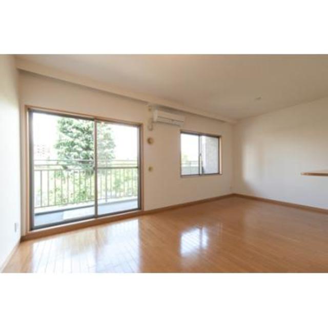 居室・リビング　※写真は同タイプ住戸です。
