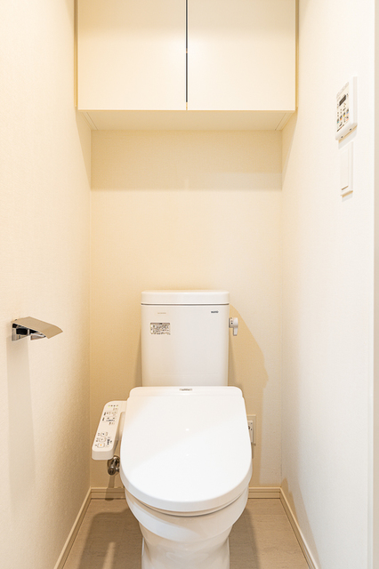トイレ　※写真は同タイプ住戸です。