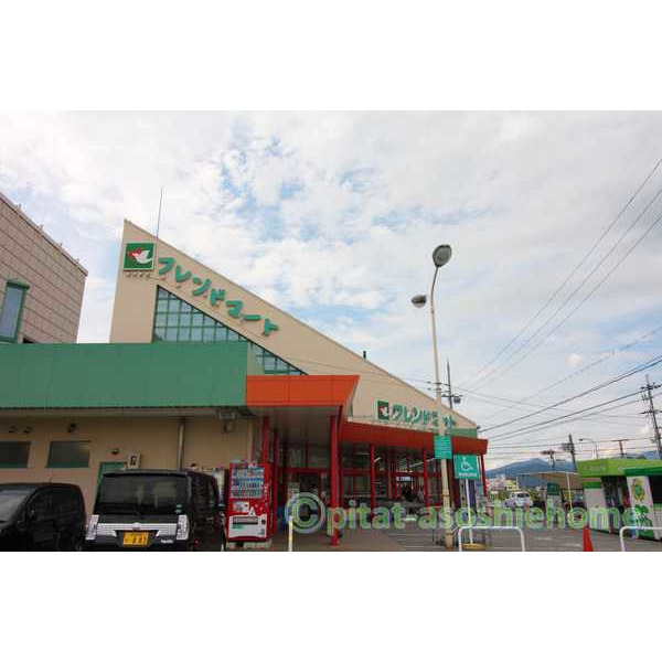 ショッピングセンター　フレンドマート長浜祇園店（ショッピングセンター）まで899m