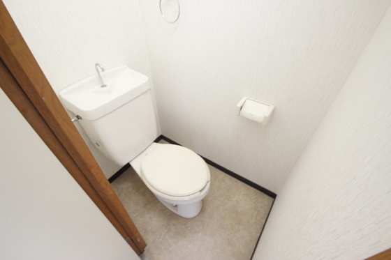 トイレ　※別号屋の写真です