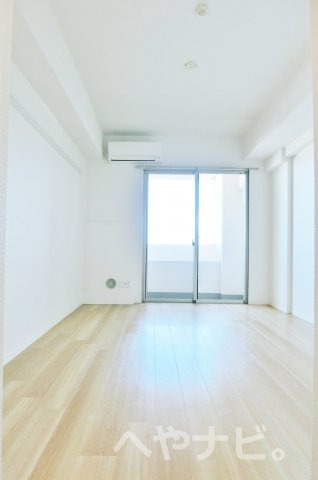 居室・リビング　※別号室写真です。