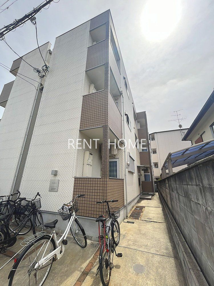 建物外観　デザイナーズ物件です。