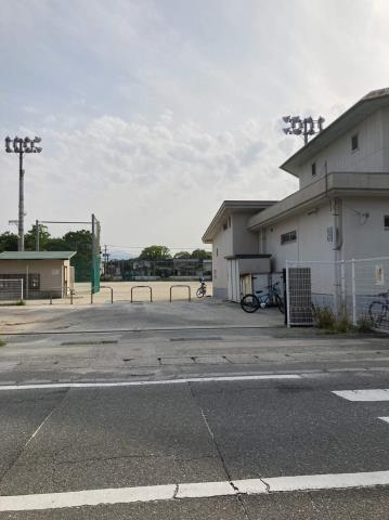 小学校　春日市立小学校春日原小学校（小学校）まで240m