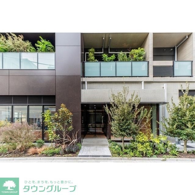 エントランス　外観