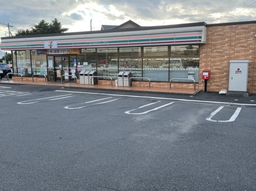 コンビニ　セブンイレブン 富士宮橋戸店（コンビニ）まで1555m