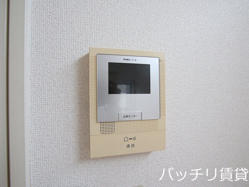 セキュリティ　画像は別号室タイプの為、現状を優先致します。