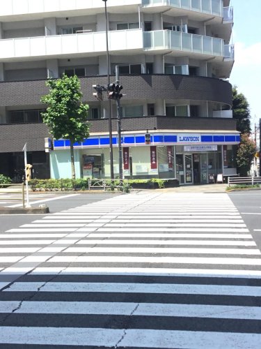 コンビニ　ローソン 白金台二丁目店（コンビニ）まで150m