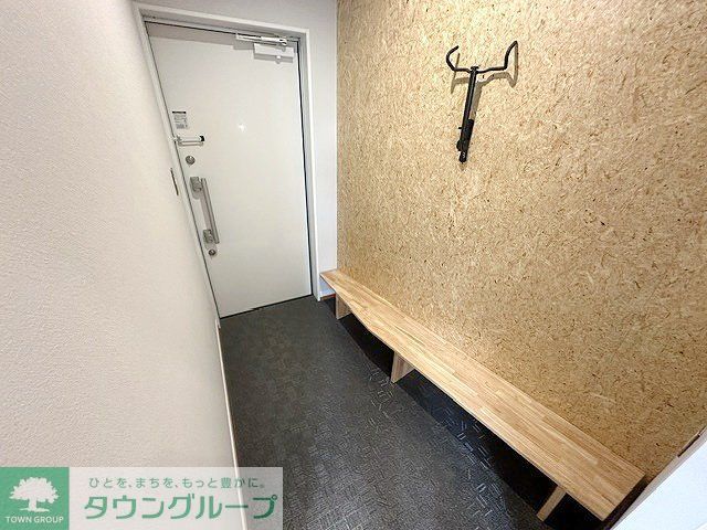 都営三田線 西高島平駅 徒歩12分 2階建 築1年の玄関写真