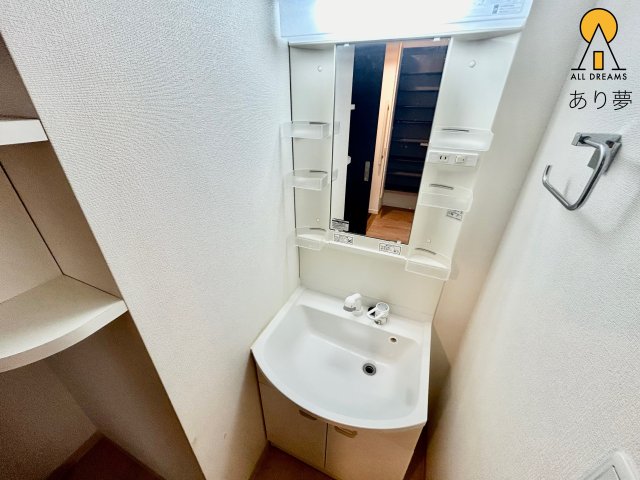 洗面設備　別部屋参考写真