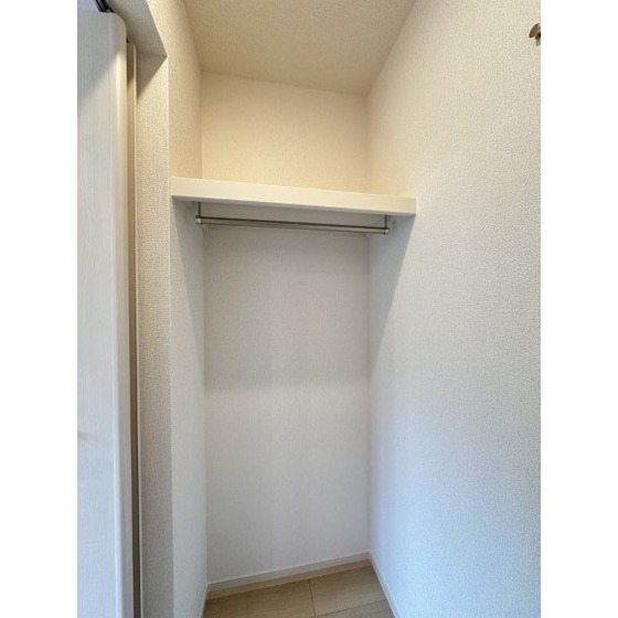 収納　洋室の収納