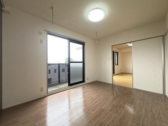その他部屋・スペース　リビング奥洋室
