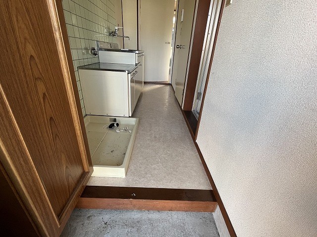 玄関　他部屋参照