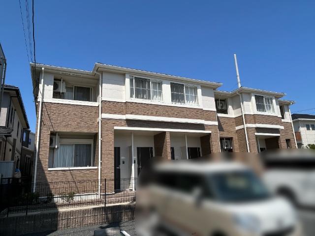 エントランス　外観写真（昼）