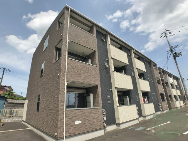 建物外観　仙台市宮城野区岩切字羽黒前「フォーリストレジデンスI」