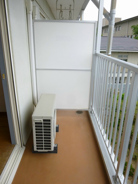 バルコニー　写真は別号室です。