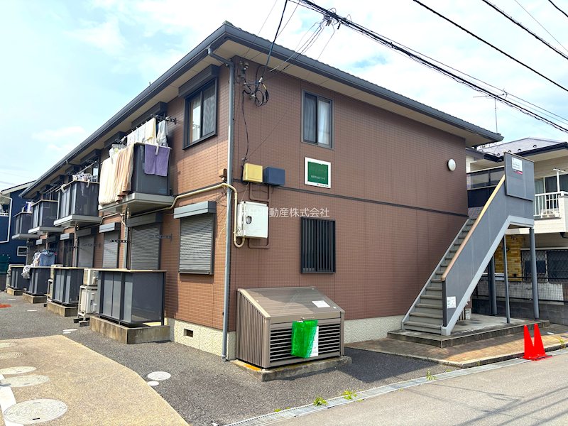 建物外観　南側バルコニーの為日当り良好♪