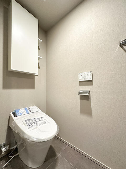 トイレ　※写真は同タイプ住戸です。