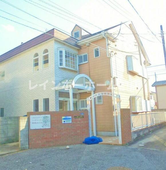 建物外観　落ち着いた雰囲気の外観です　※写真は別部屋になります