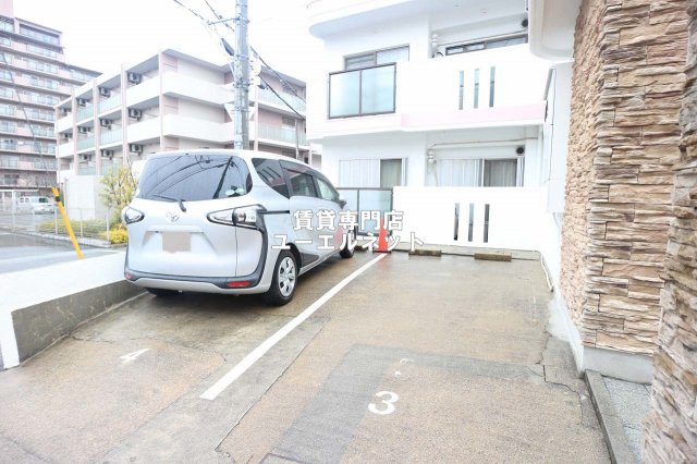 駐車場　敷地内駐車場あり◎