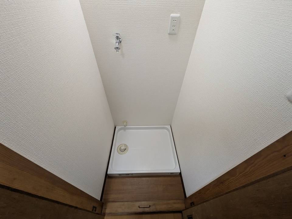 その他設備　洗濯機置場