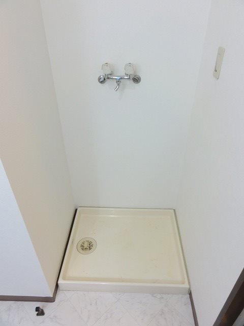その他設備　室内洗濯機置き場です。