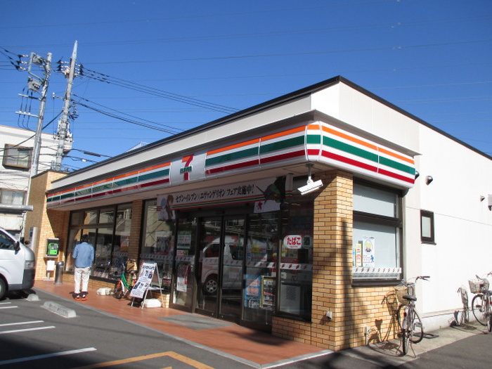 コンビニ　セブンイレブン川崎末長店（コンビニ）まで300m