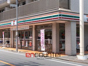 コンビニ　セブンイレブン練馬春日町1丁目店（コンビニ）まで350m