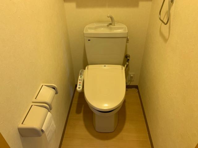 トイレ　シャワー付トイレ