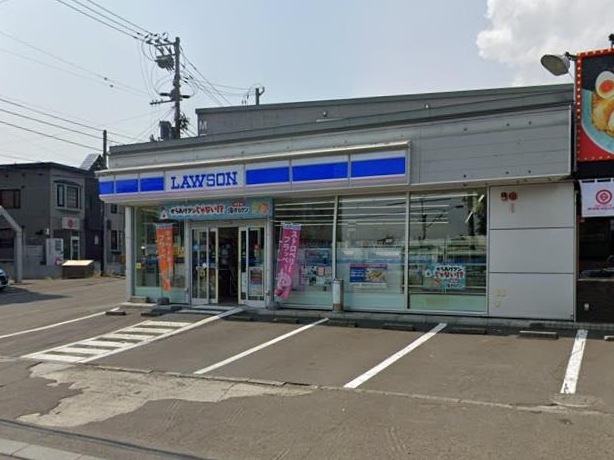 コンビニ　ローソン札幌宮の森1条店（コンビニ）まで238m