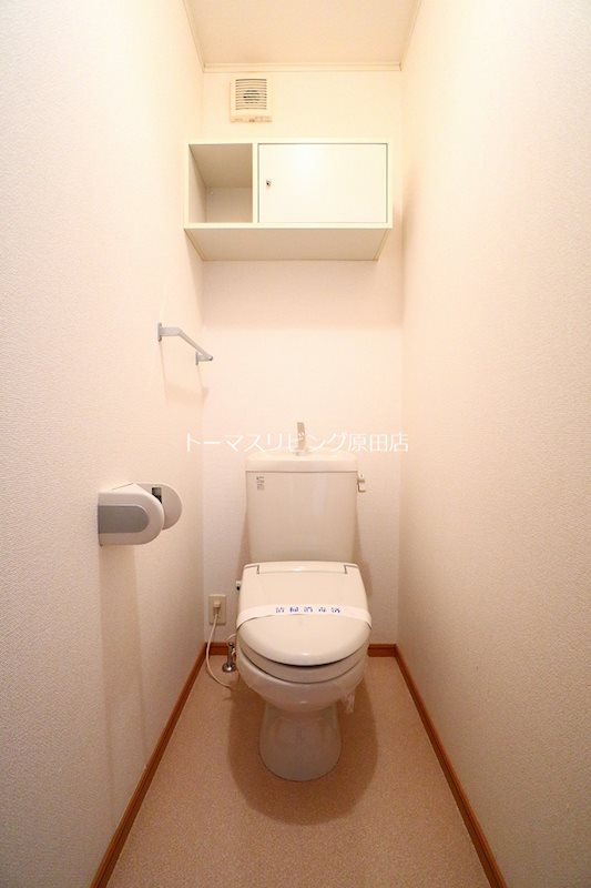 トイレ　102号室写真