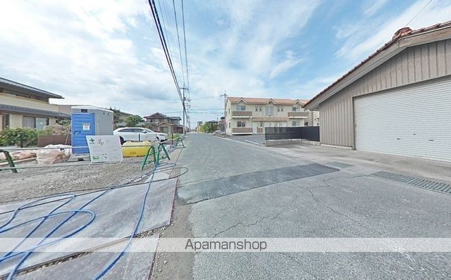 その他　前面道路（その他）まで0m