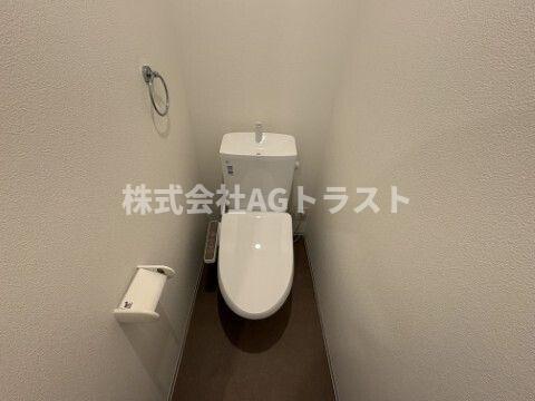 ジーメゾン見沼島町アルカのトイレ写真