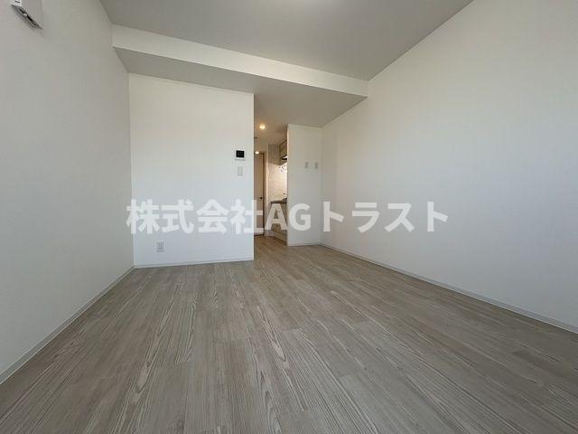 ジーメゾン見沼島町アルカの居間写真