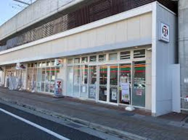 コンビニ　セブンイレブンハートインピオレ姫路店（コンビニ）まで360m