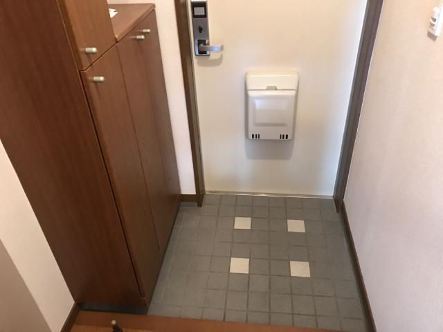 玄関　玄関