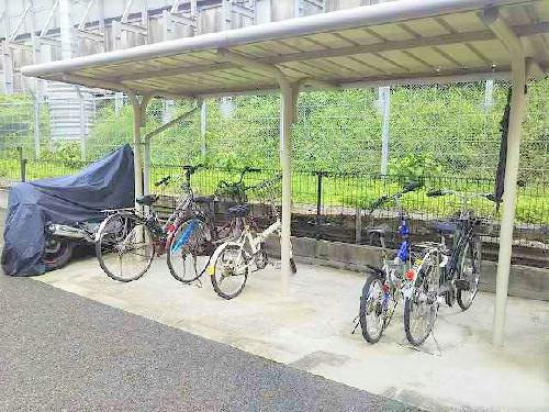 その他共有部分　屋根付駐輪場