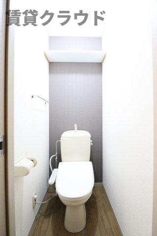 トイレ　落ち着いたトイレです