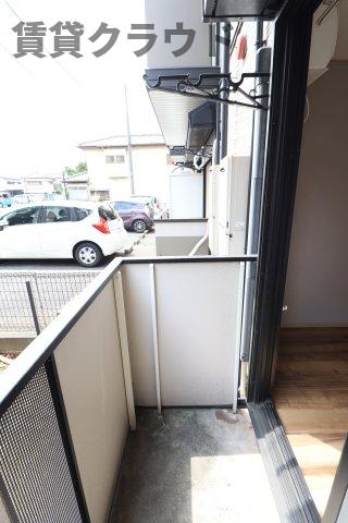 バルコニー　お洗濯にも便利なバルコニー付き