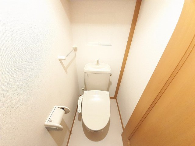 トイレ　ゆったりとした空間のトイレです