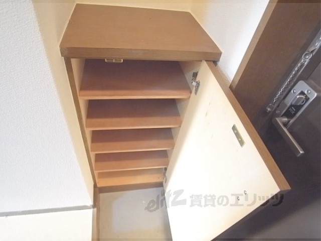 収納　下駄箱